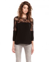 Blouse Bershka met details in kant 